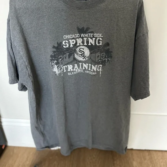 Chicago White Sox Gray T-Shirt - Picture 1 of 4